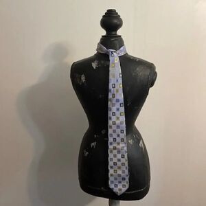 BCBG Attitude Gray, Gold silk tie